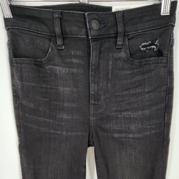 American Eagle Next Level Stretch Distressed Super Hi-Rise Jegging Black 2 NWT - Picture 3 of 9